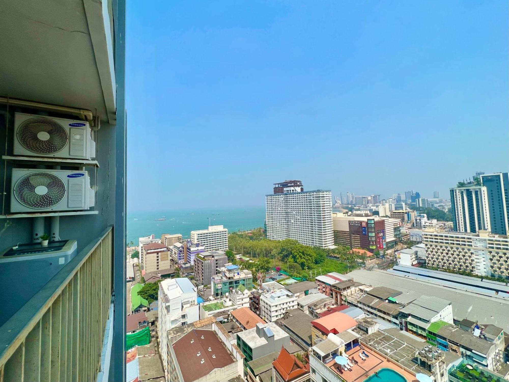 Sea View Pattaya Beach @The Base Central Паттайя Экстерьер фото
